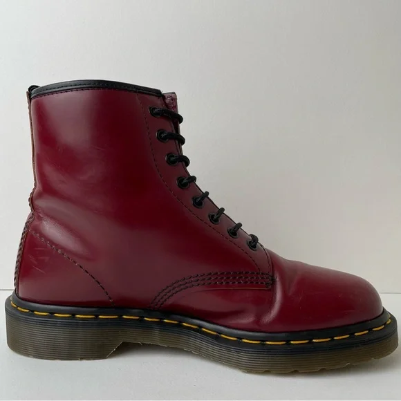 Vintage Dr. Martens 1460 Red Smooth Leather Boots UK 8 - Picture 5 of 16